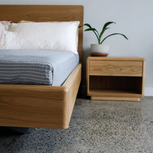 Plymouth Panel Floating Timber Bed in American Oak - Queen