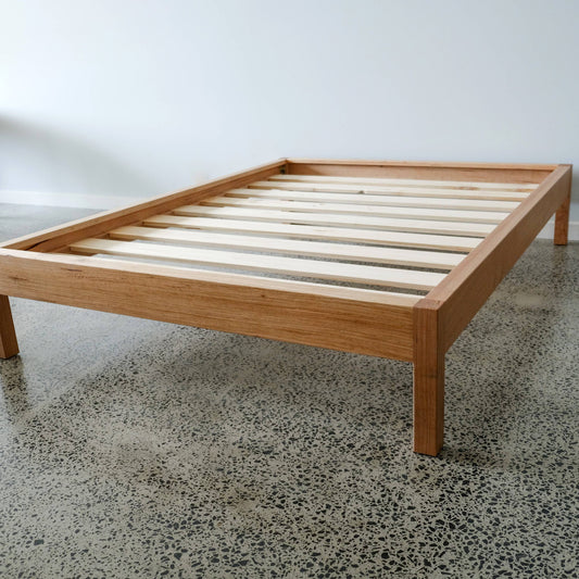 Society Bed in Tas Oak - Queen